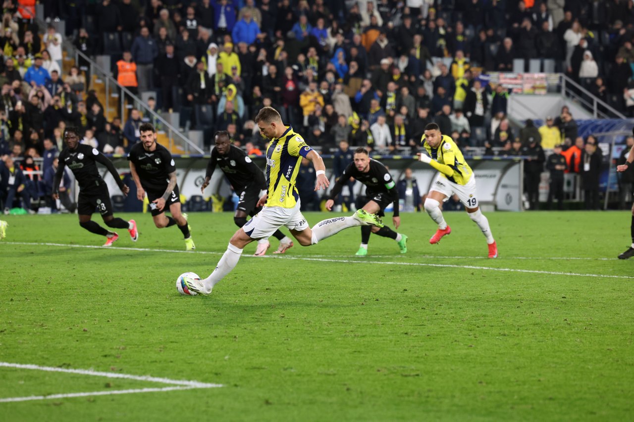 fenerbahce-caykur-rizespor-fotografl-543931-161228.jpg