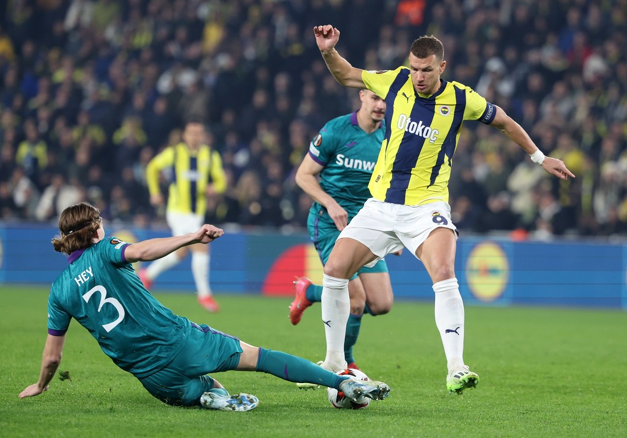 fenerbahce-anderlecht-fotograflar-563124-166859.jpg