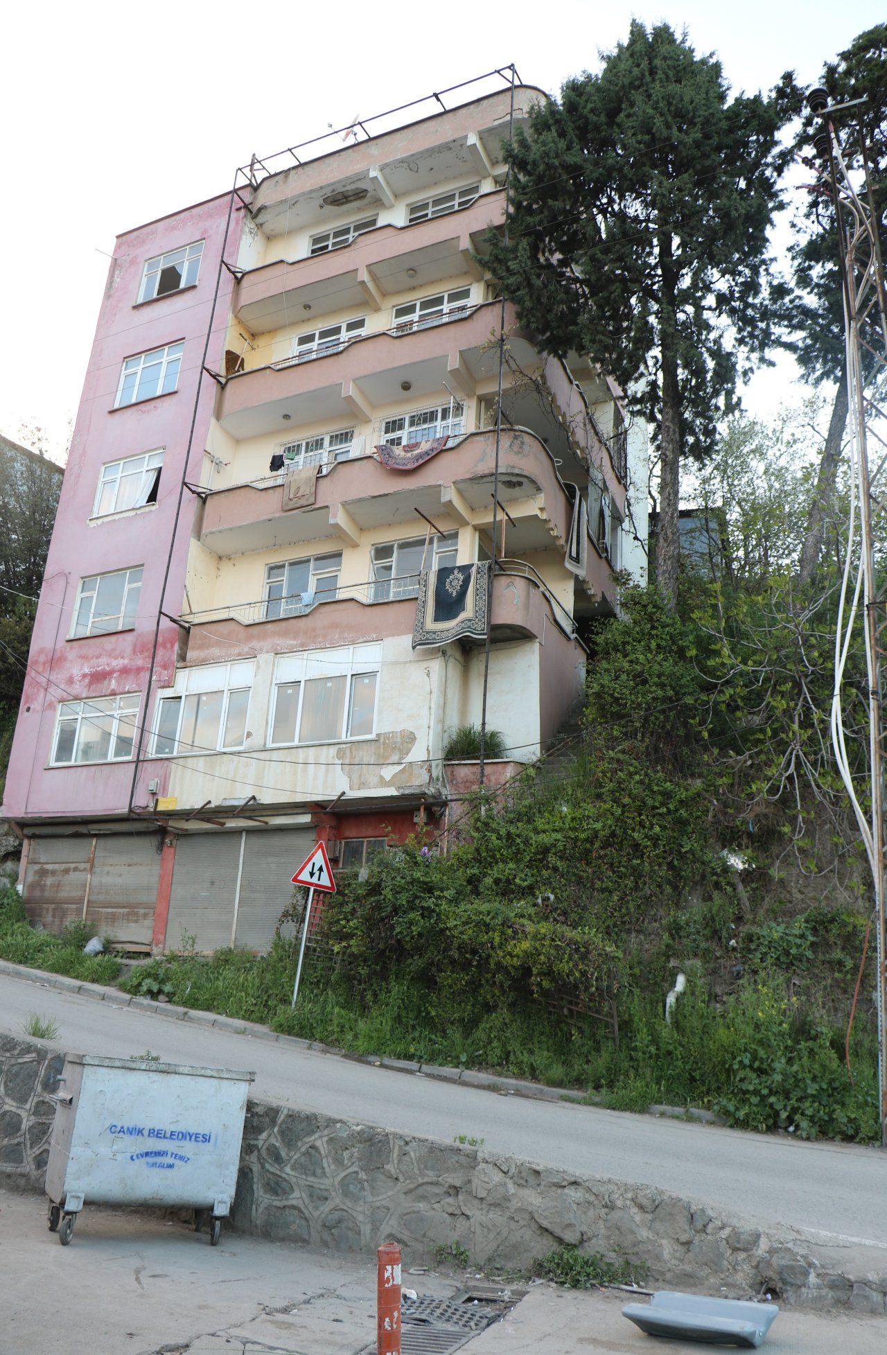 samsundaki-heyelan-bolgesinde-ikinci-he-684396-202693-001.jpg