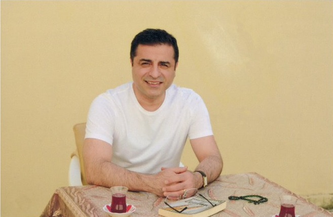 selahattin-demirtas-2.jpg