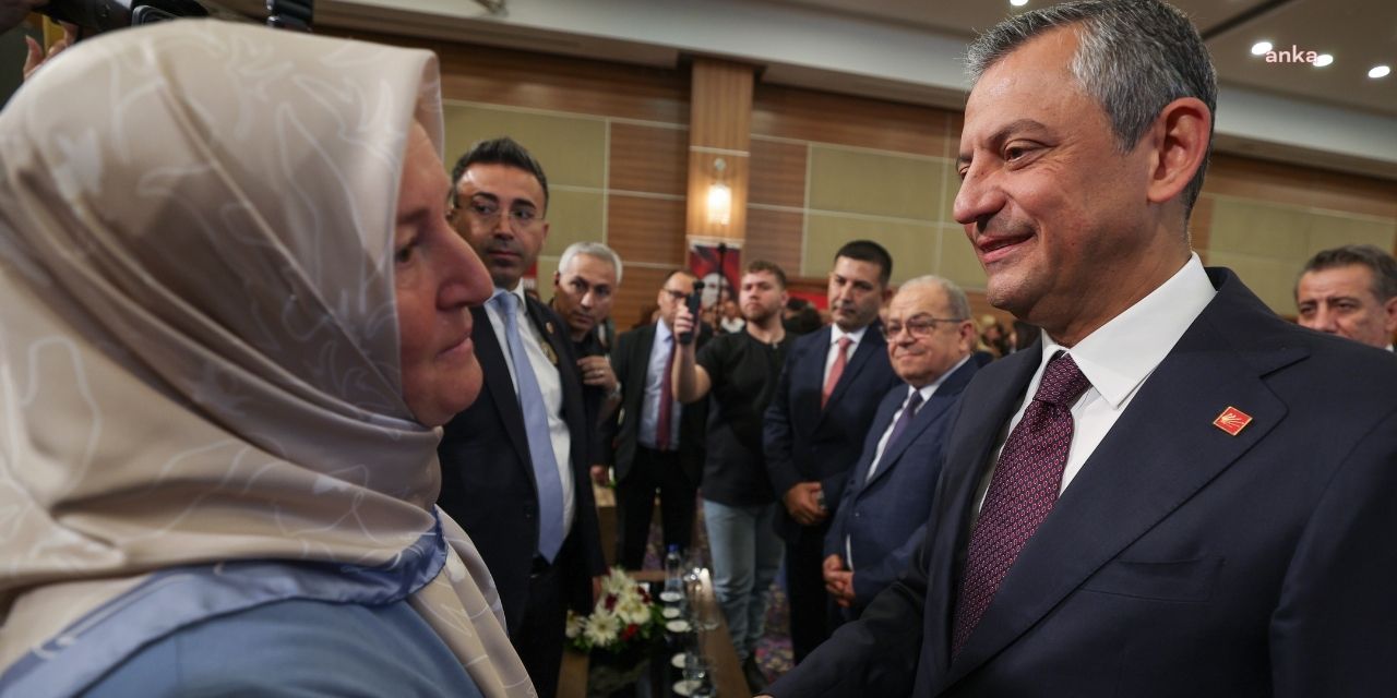 ozgurozel.jpg