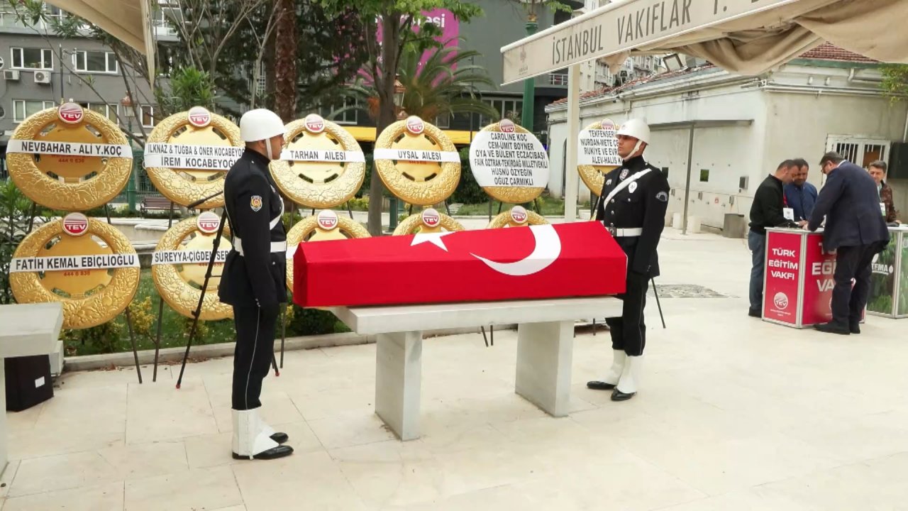 istanbul-eski-merkez-bankasi-baskani-r-731729-216176.jpg