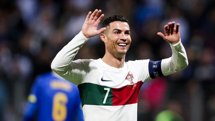 cristiano-ronaldo-iha-2125674.jpg