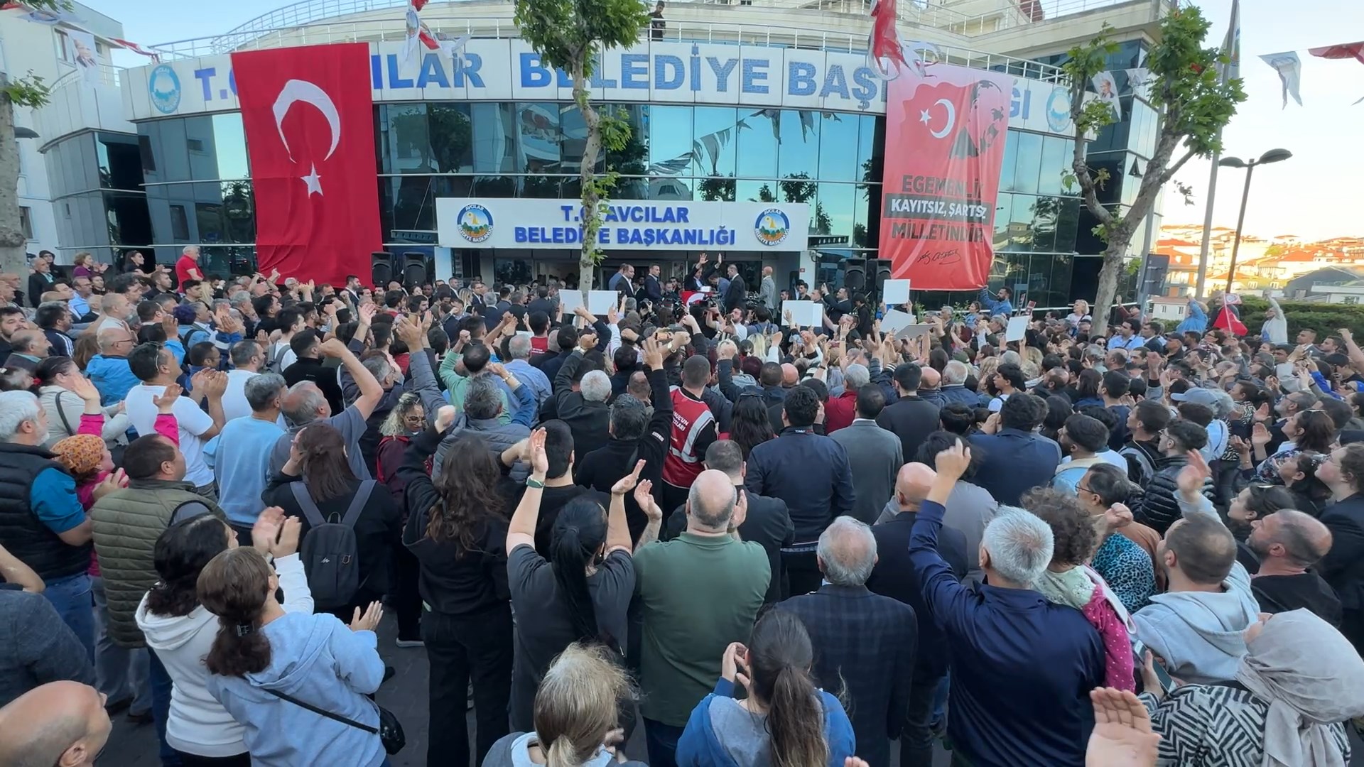 istanbul-chp-genel-baskani-ozel-avcila-743929-219646.jpg