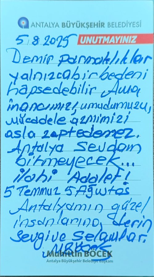 gxmffomwsaarw5l.jpg