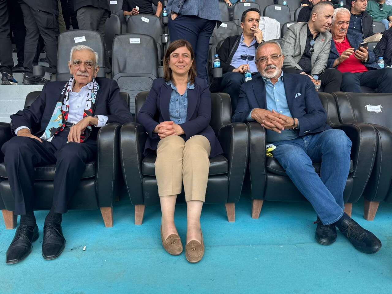 ahmet-turk-ve-sirri-sakik
