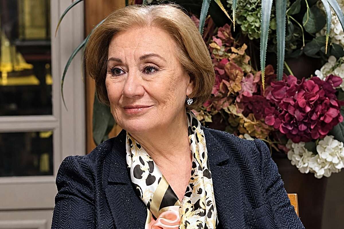 gulsen-tuncer-1