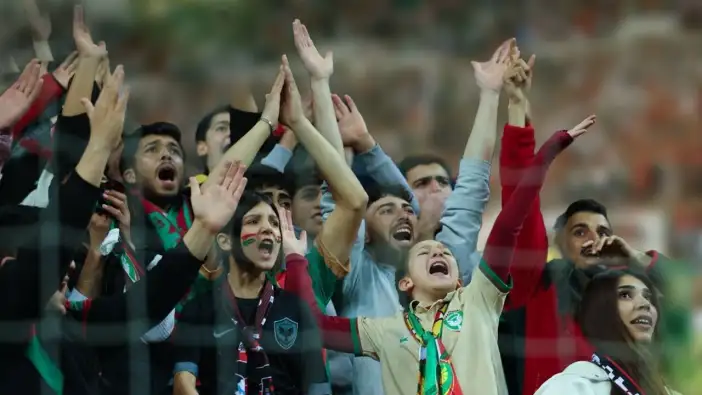 amedspor-taraftar